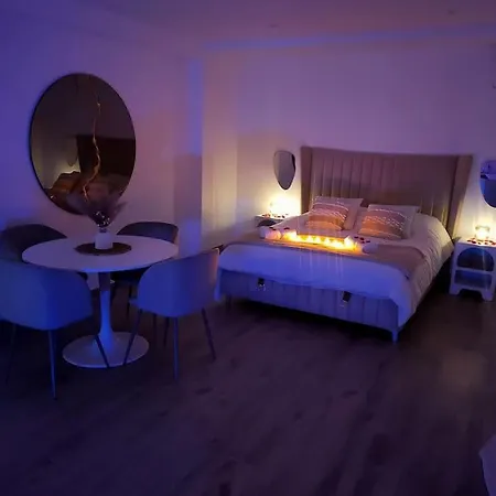 Love Room - Cocon Room - Toulon - Ollioules Exterior photo